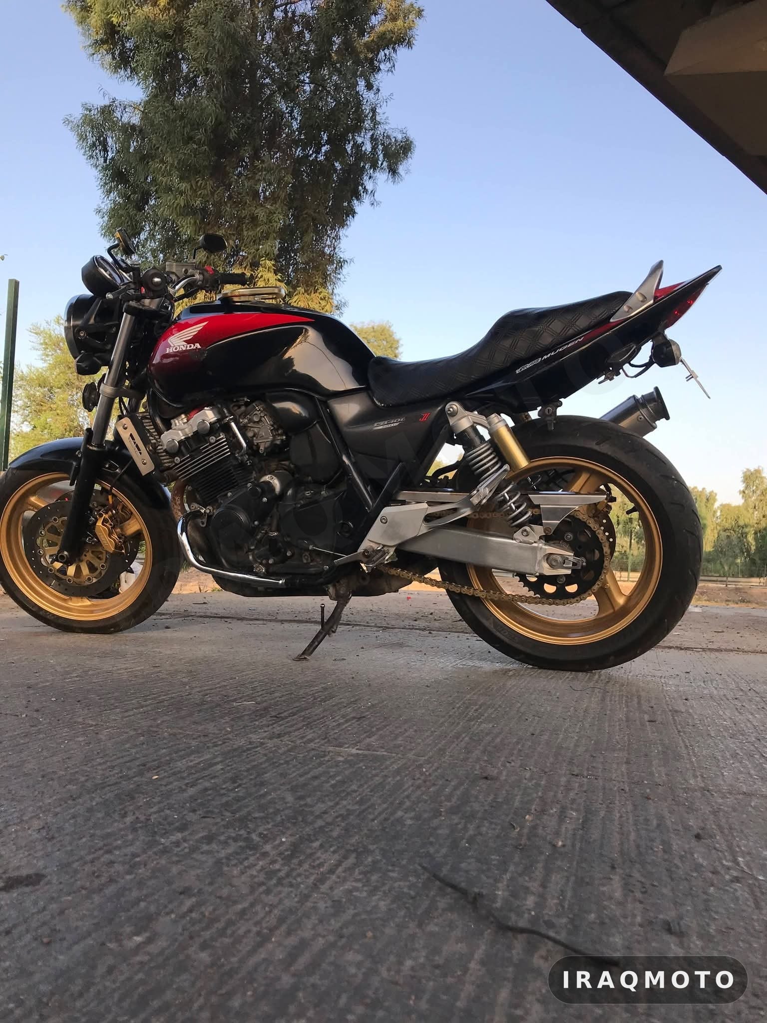 هوندا سي بي 400 سوبر فور 2009