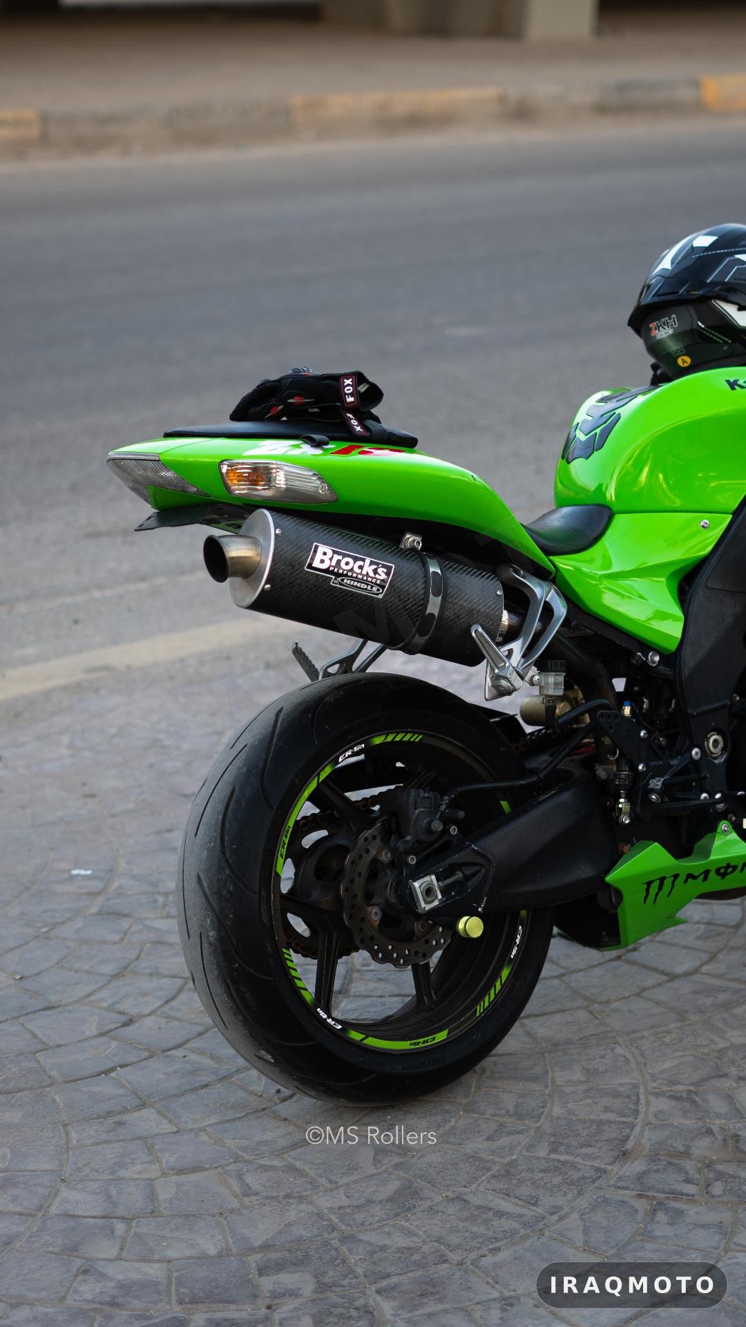 Kawasaki Ninja ZX-10R 2006 5