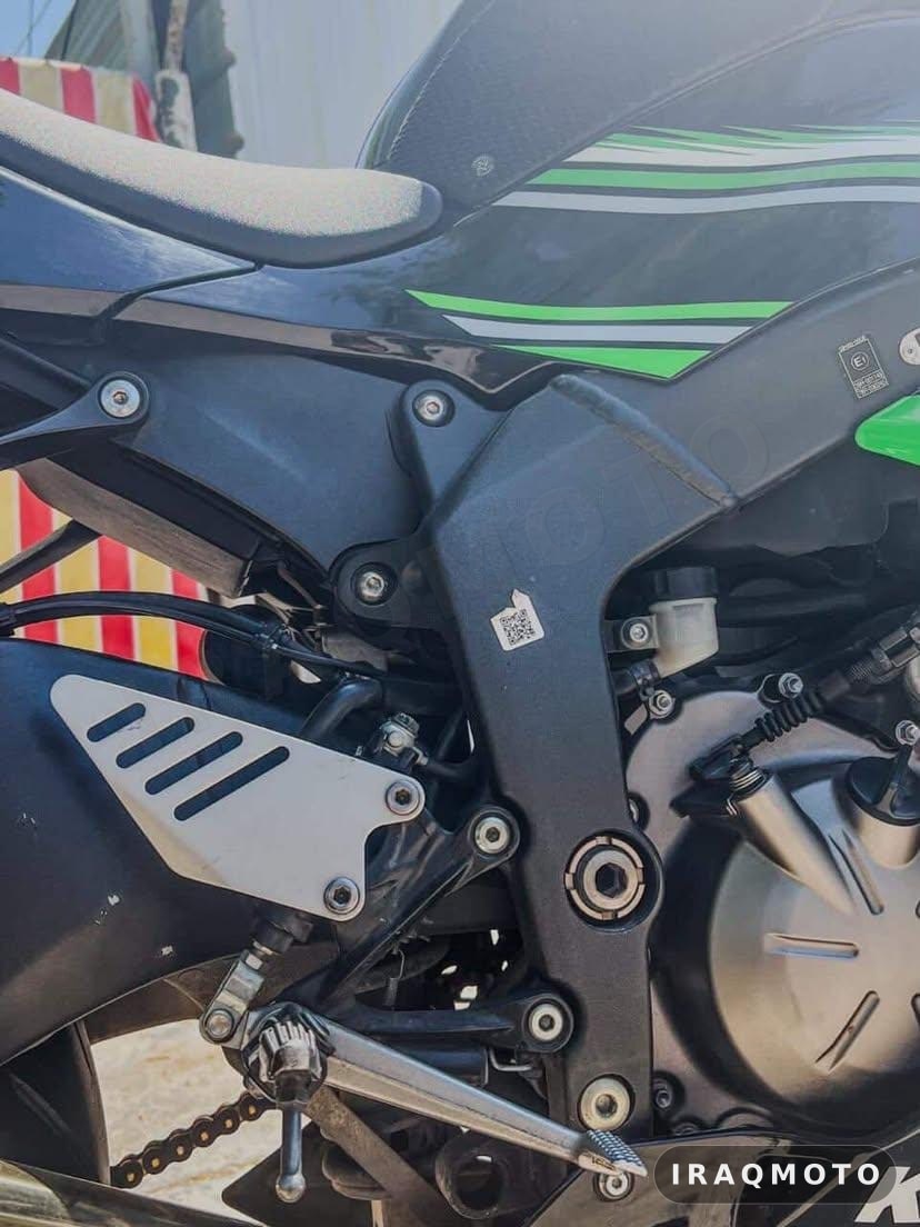 Kawasaki Ninja ZX-6R 2016 4