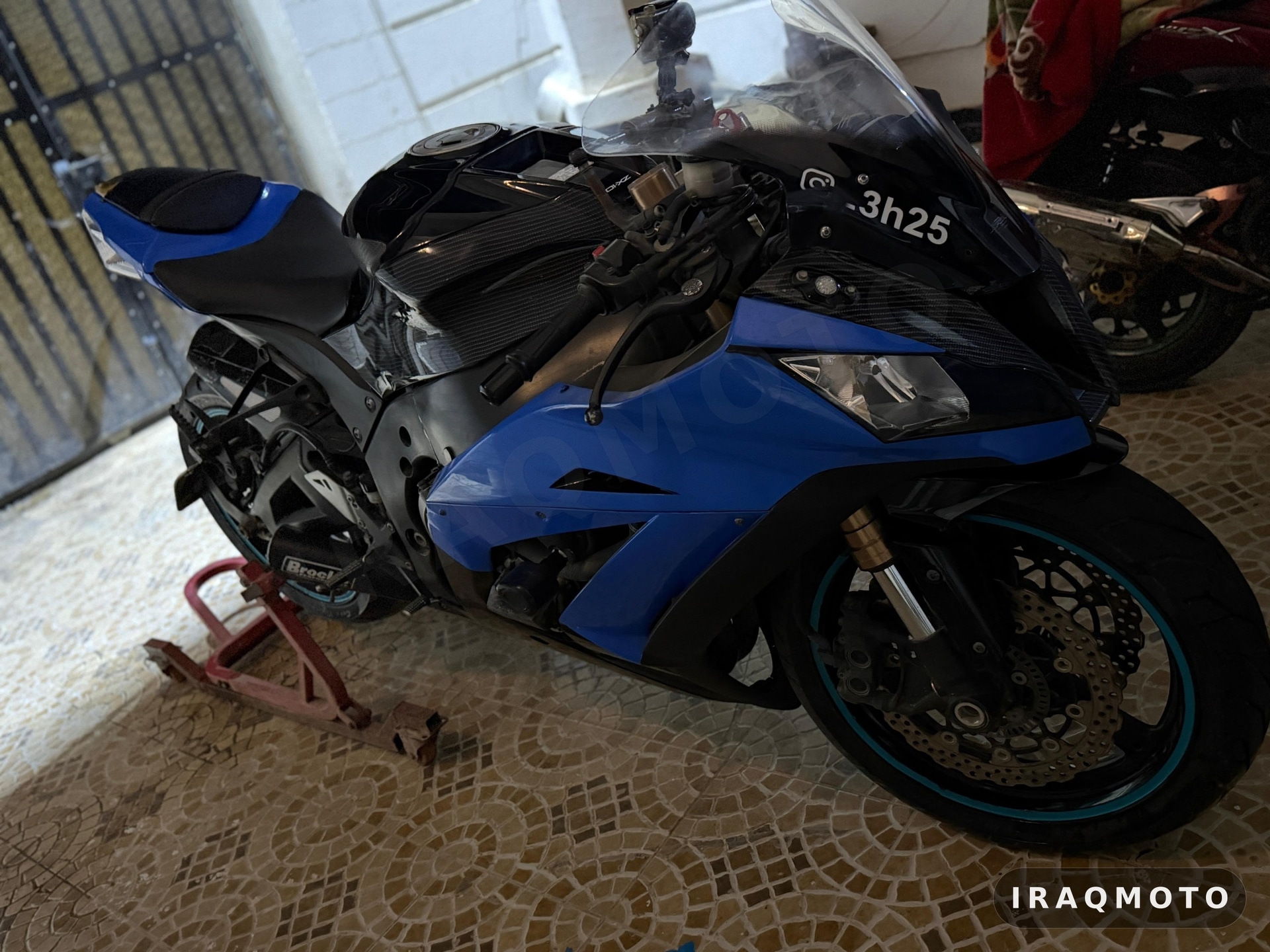 Kawasaki Ninja ZX-10R 2015 3