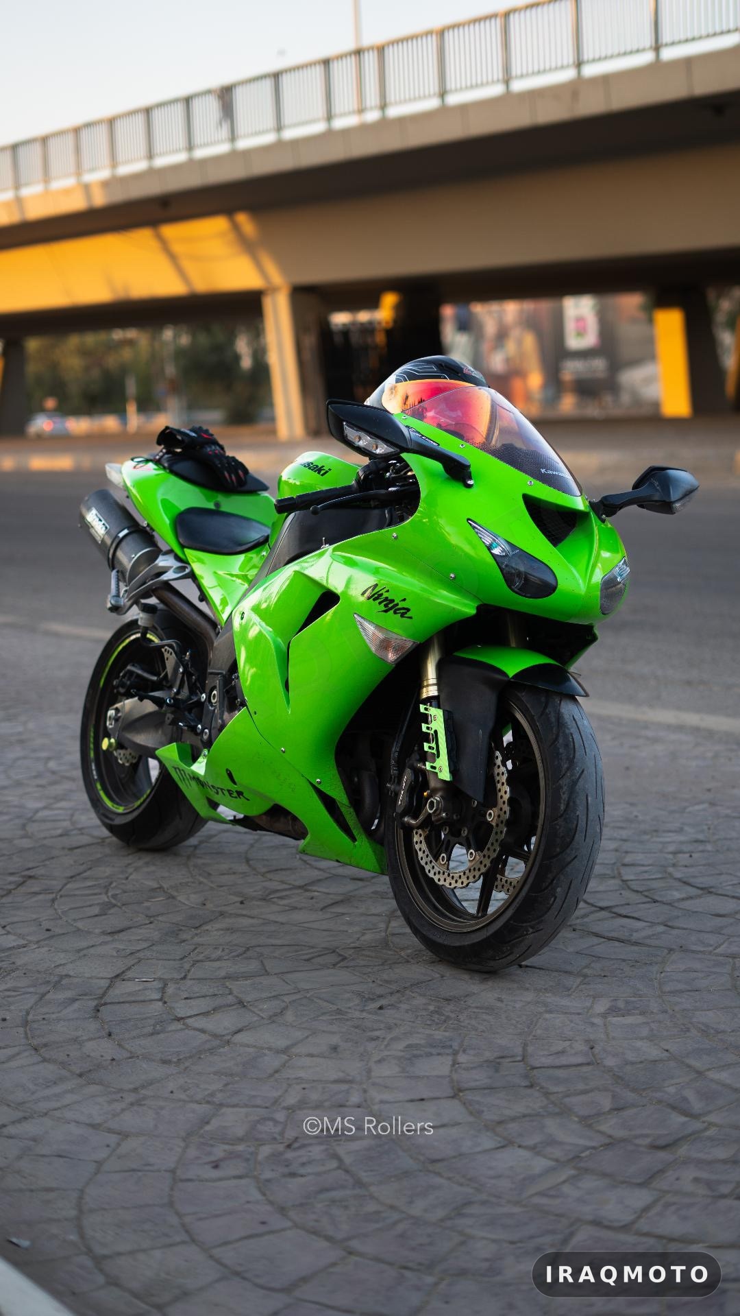 Kawasaki Ninja ZX-10R 2006 2