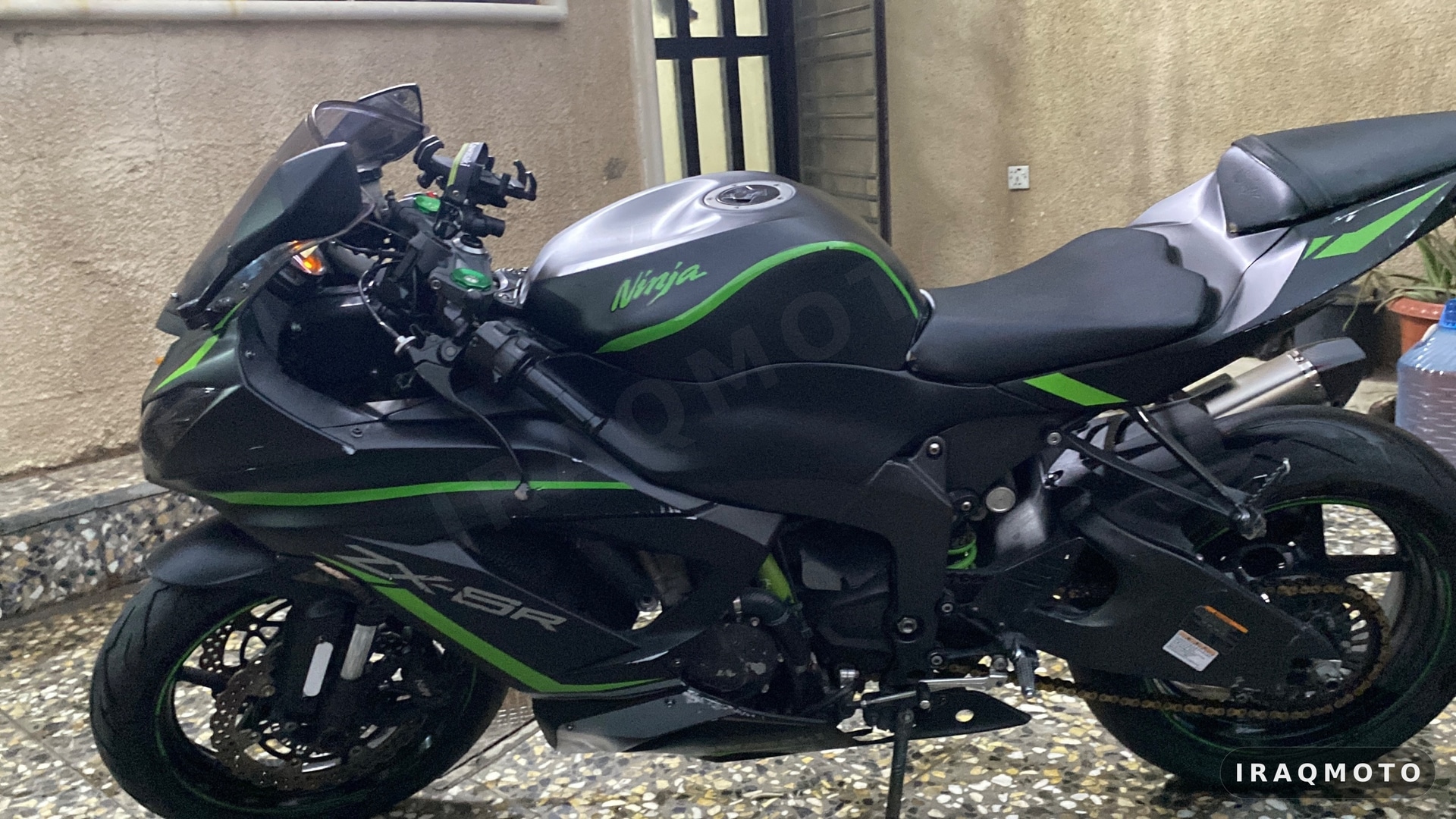 Kawasaki Ninja ZX-6R 2016 1