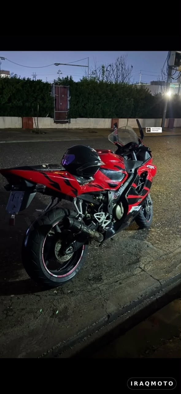 Honda CBR 600 F4I 2004 3