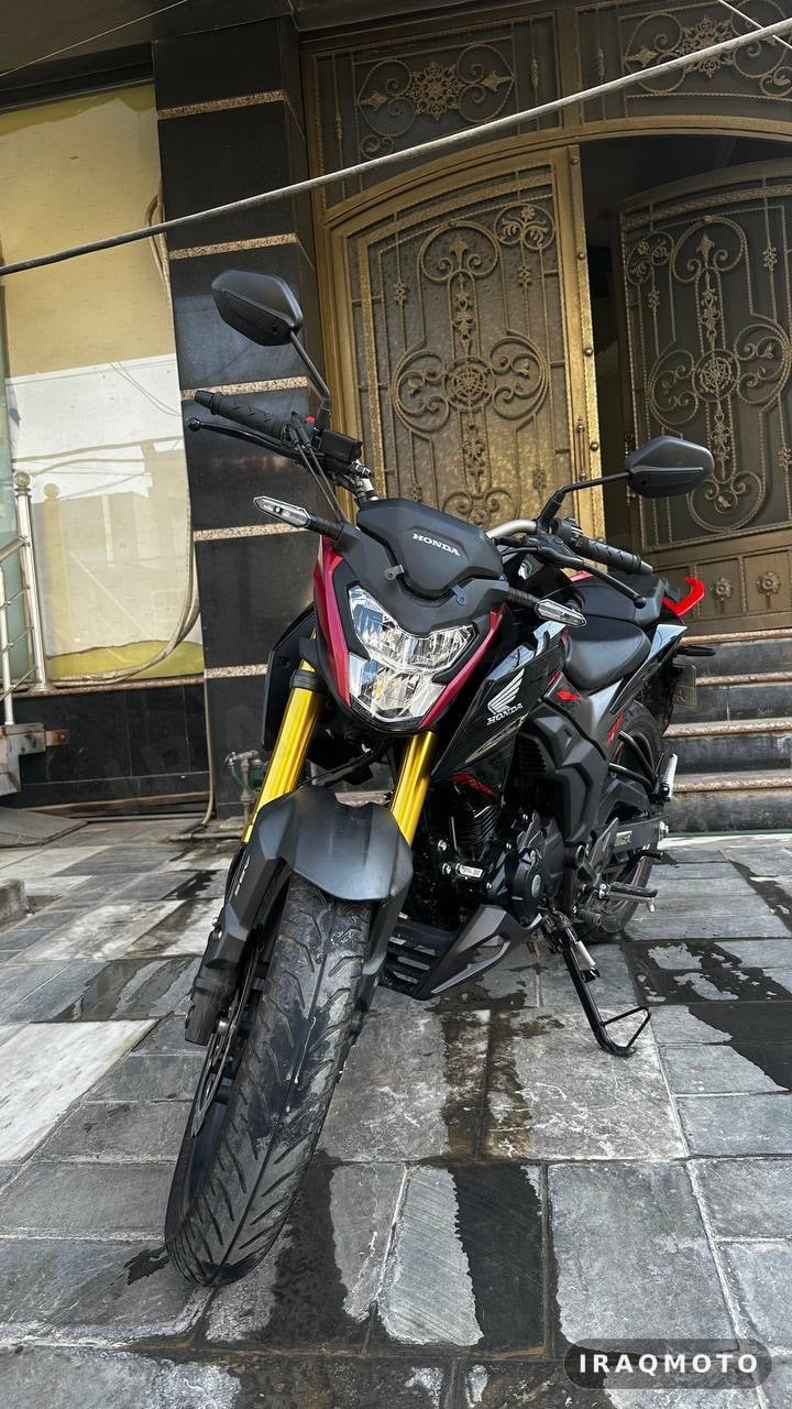 Honda Hornet 250 2024