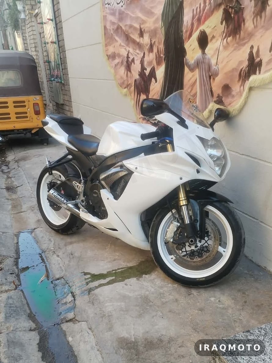 Suzuki Suzuki GSX-R 750 2016 5