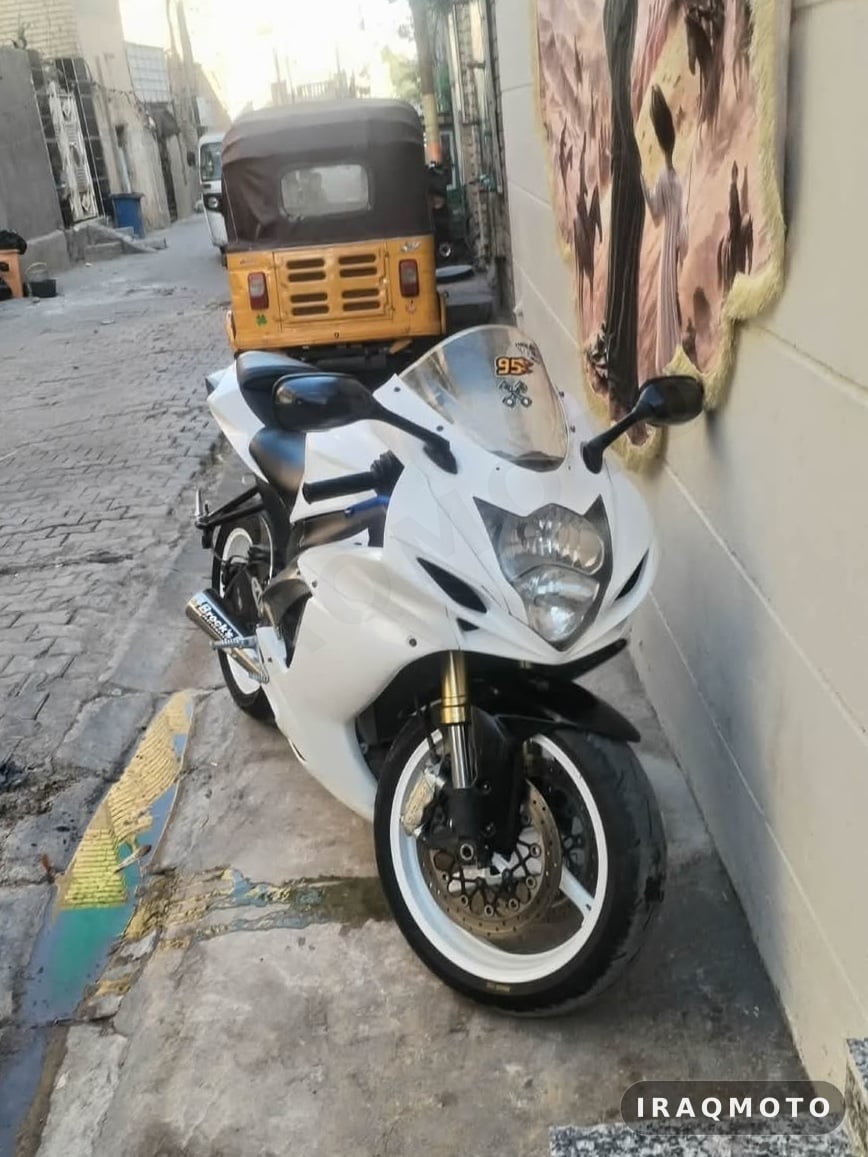 Suzuki Suzuki GSX-R 750 2016 3