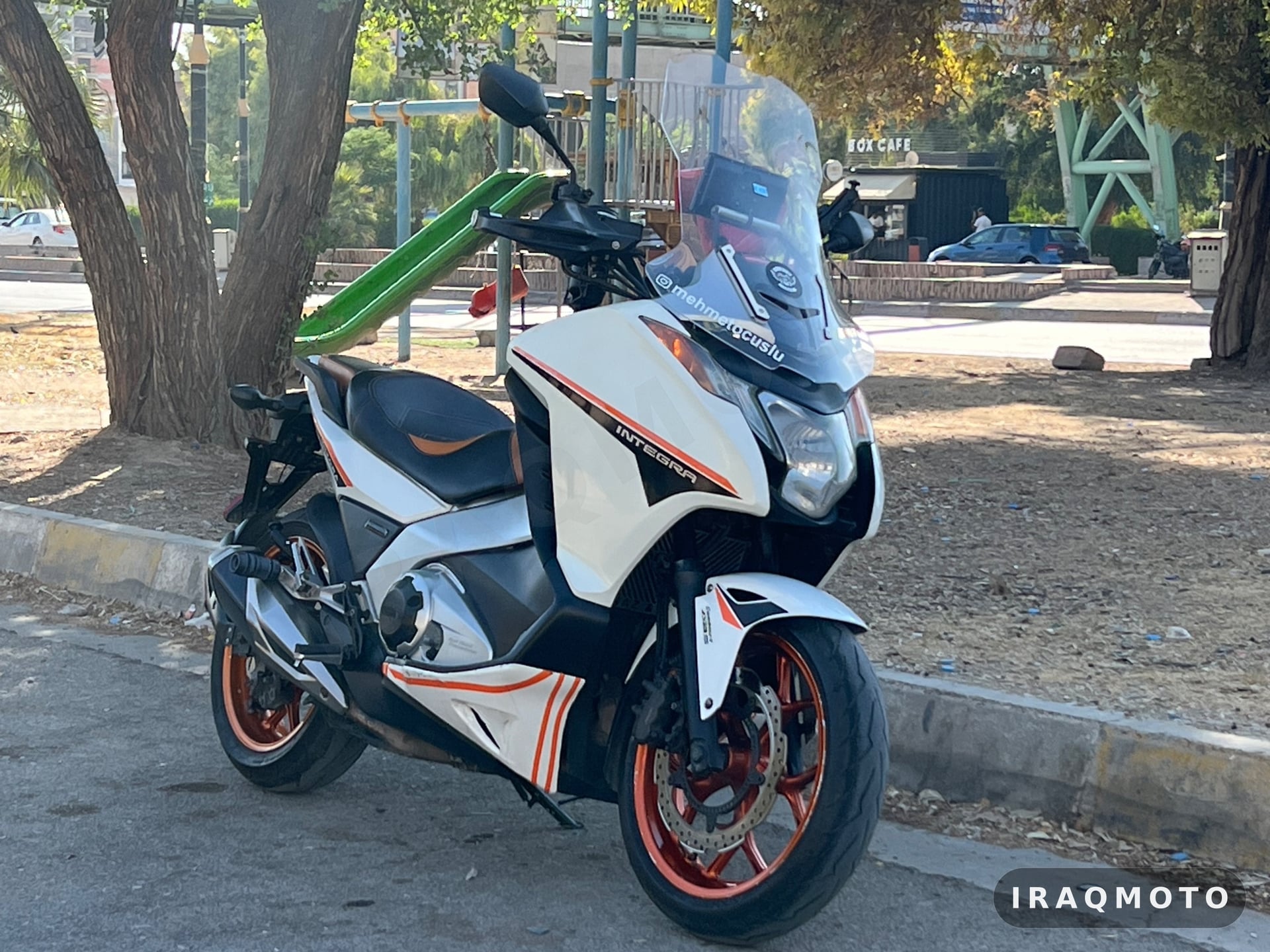 Honda integra 700d 2012